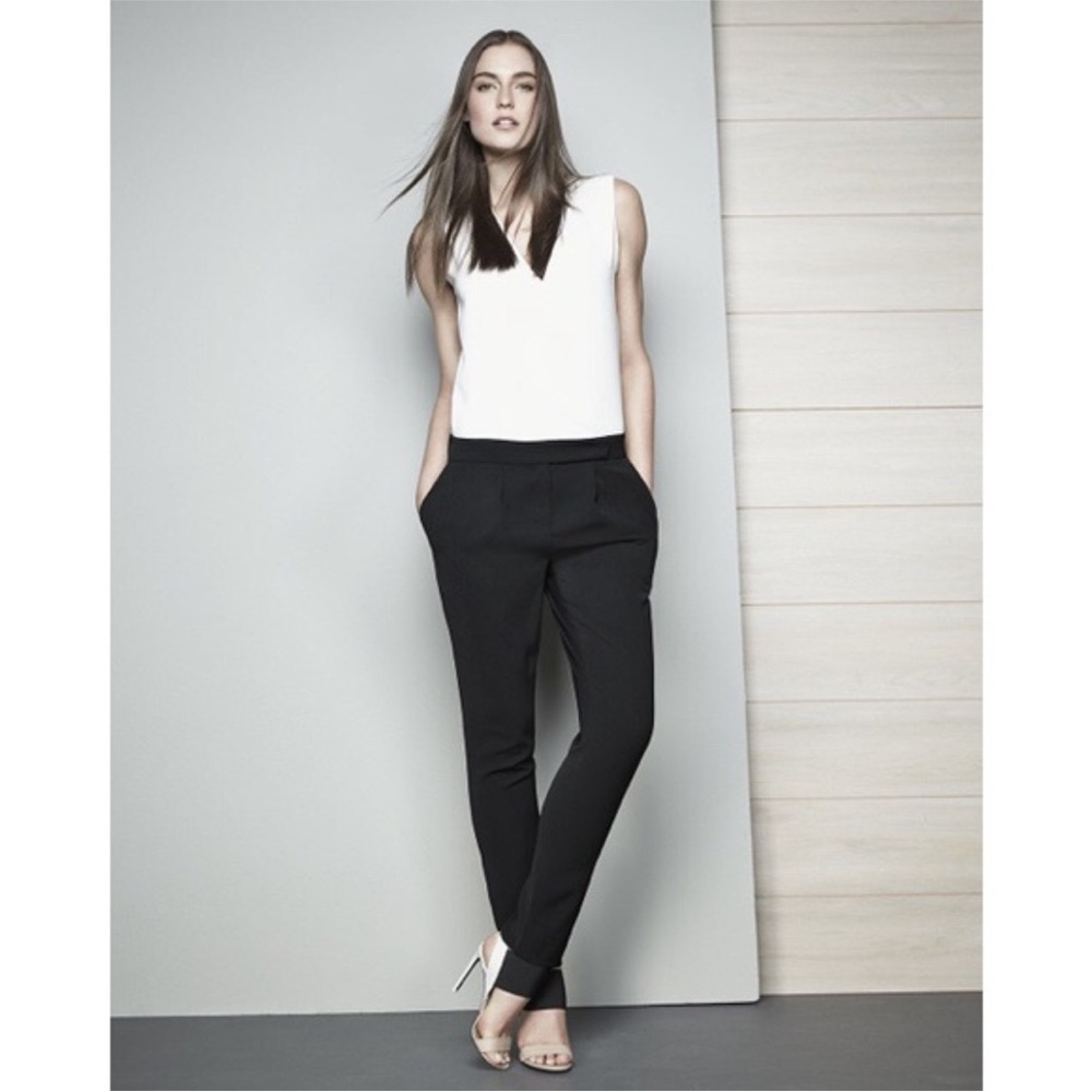 Vince Sleeveless Pleated Colorblock Jumpsuit 6 black ivory sleeveless